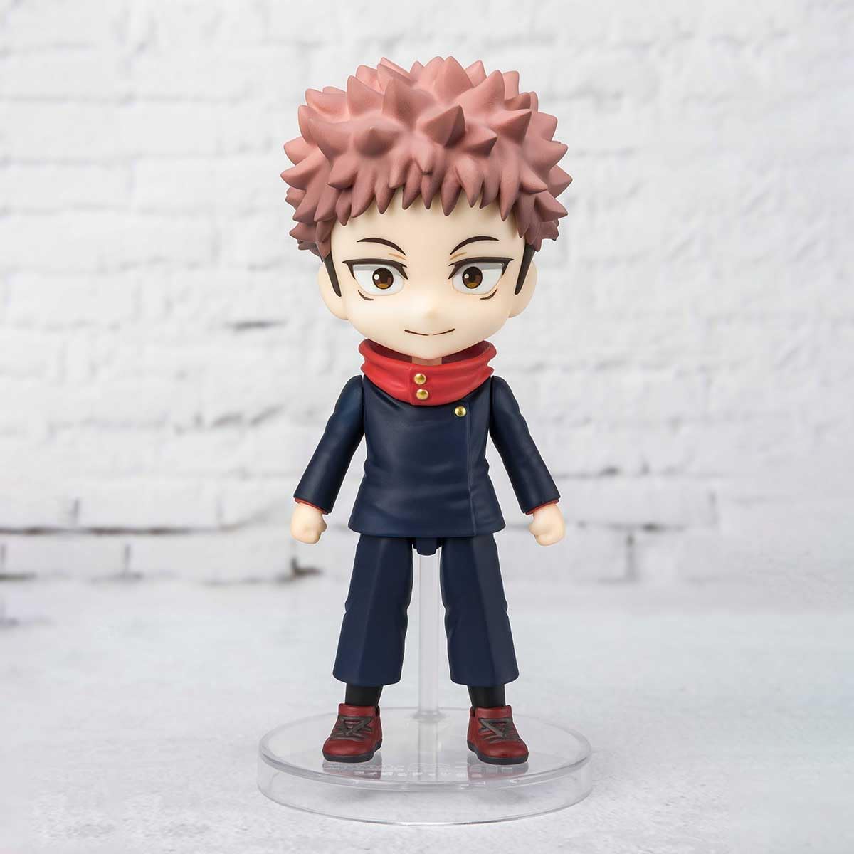 Tamashii Nations Figuarts Mini Yuji Itadori optional arms for pose variety