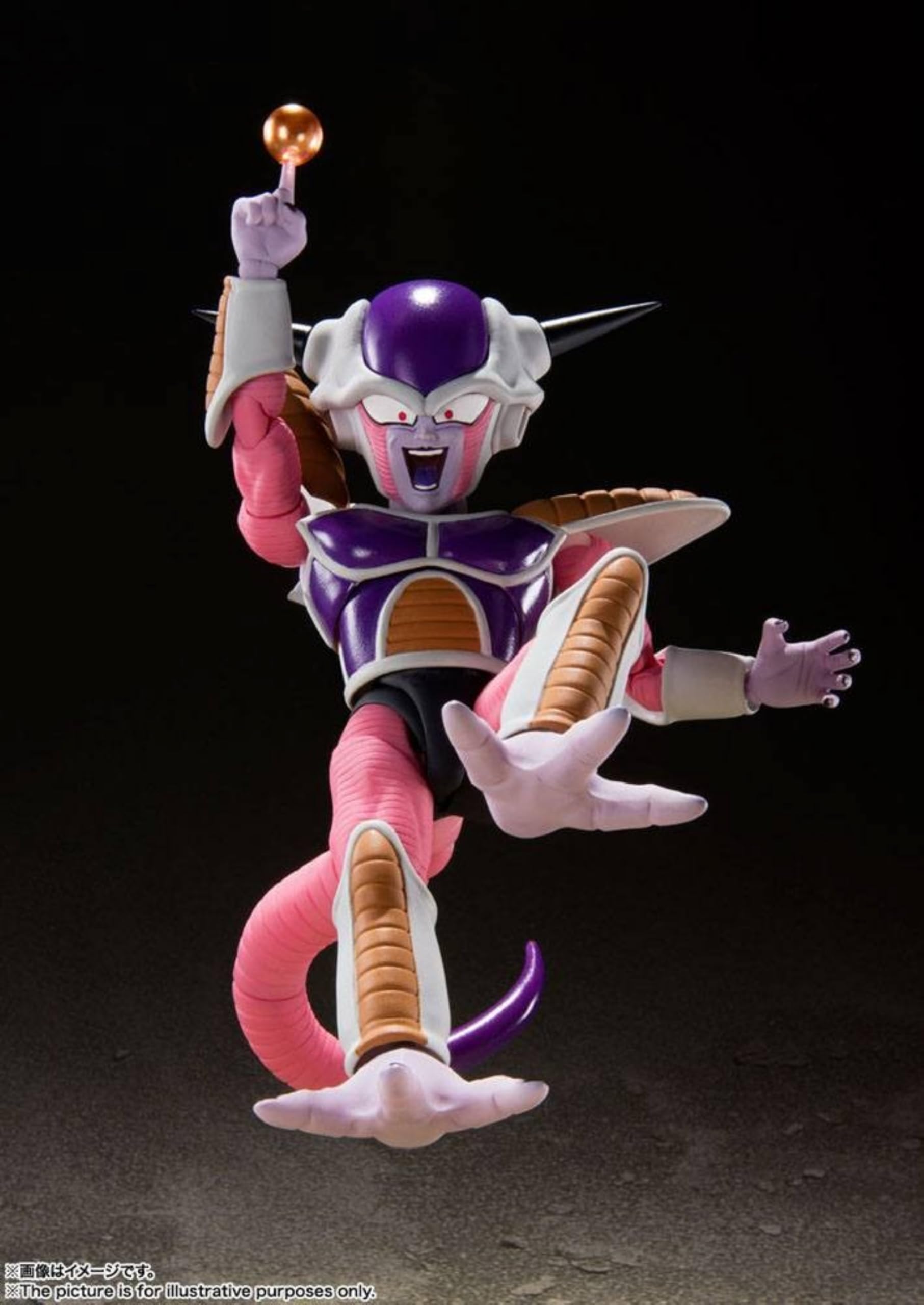 TAMASHII NATIONS Frieza upper body removable to fit into the pod