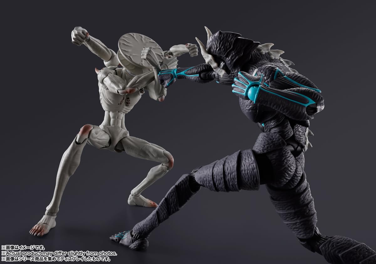 Official packaging with Bandai Namco warning label confirms licensing