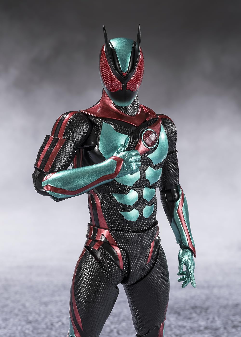Precise sculpting of chest, abs, waist, and thighs on Zeztz figure.