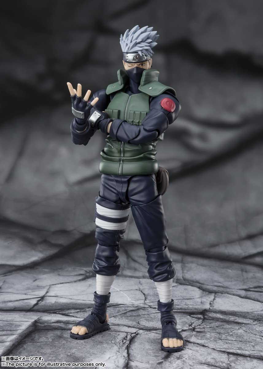 Tamashii Nations Kakashi box with Bandai Namco licensing label