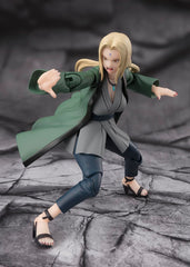 TAMASHII NATIONS Tsunade Mitotic Regeneration hands enable authentic jutsu reenactments.
