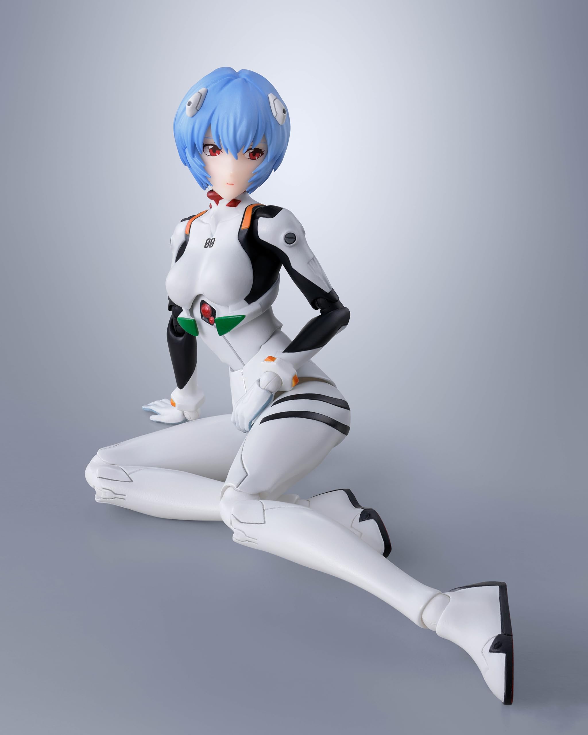 Tamashii Nations Rei Ayanami S.H.Figuarts backpack parts add silhouette versatility.