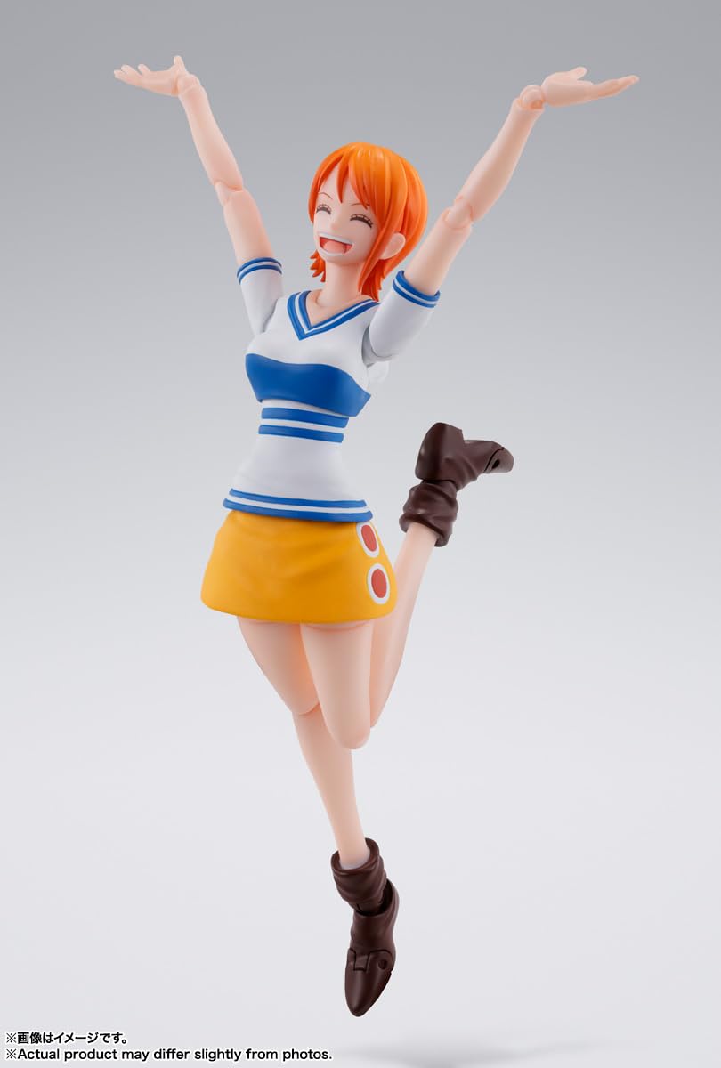 Tamashii Nations Nami Romance Dawn figure weapon and treasure chest accessory close-up.