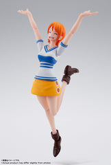 Tamashii Nations Nami Romance Dawn figure weapon and treasure chest accessory close-up.