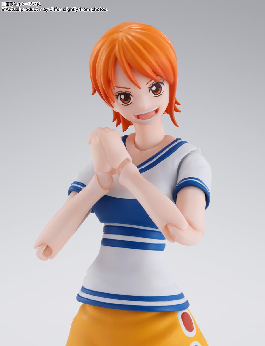 Tamashii Nations Nami Romance Dawn figure with adjustable hands ready for poses.