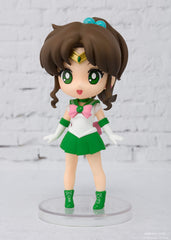 TAMASHII NATIONS Sailor Jupiter set includes main figure, hands, and stand for varied posing.