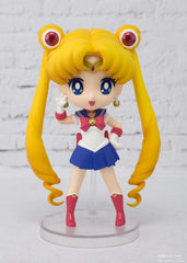 Display stand supports versatile Sailor Moon mini figure poses