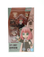 Tamashii Nations Anya uniform detail highlighting accurate school dress for fans