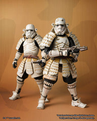 Tamashii Nations Remnant armor details show weathering for authentic display.