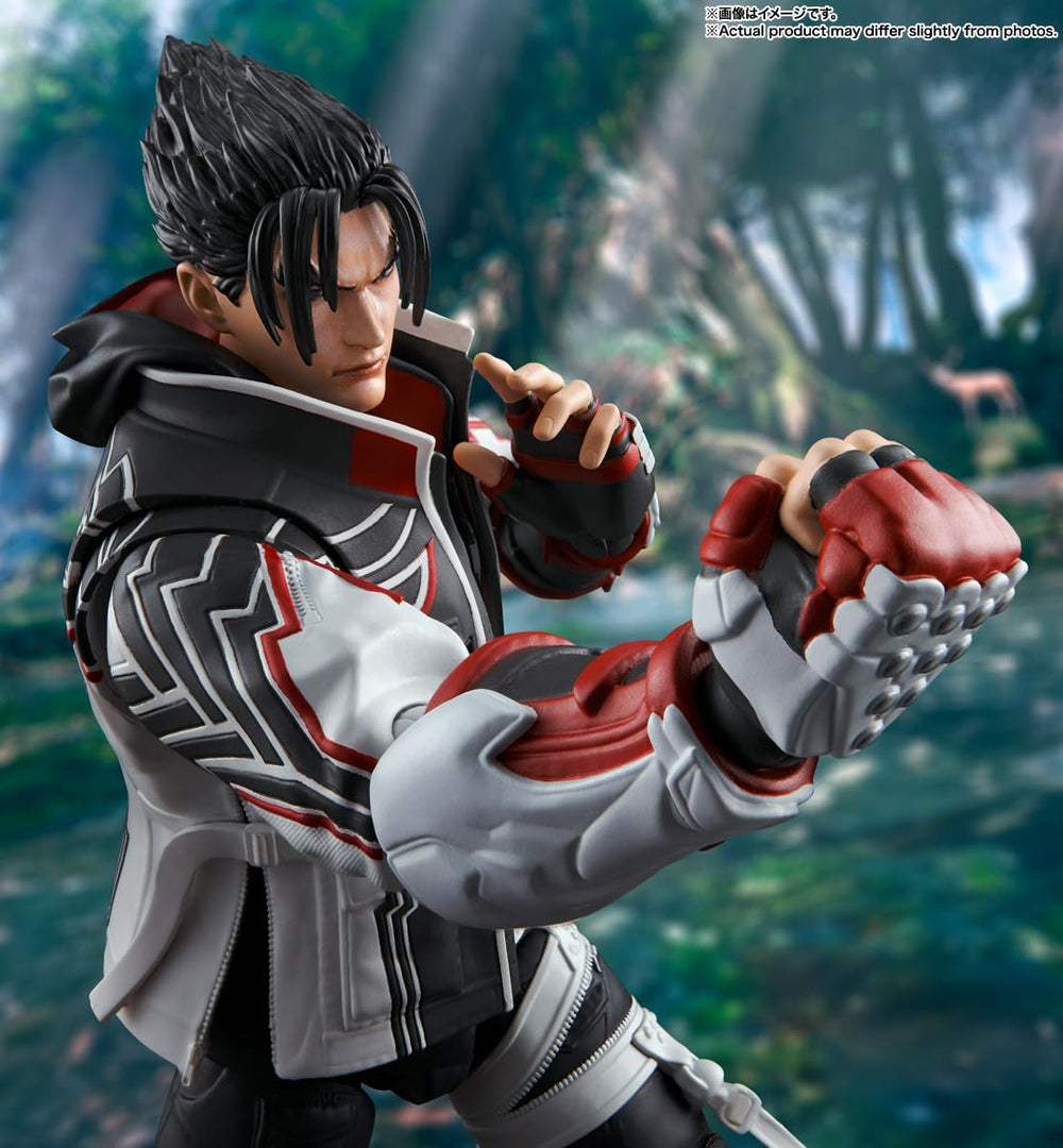 Articulation range enables fluid action poses faithful to the game.
