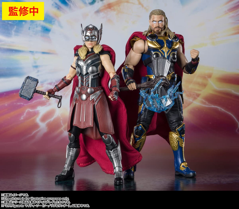 Tamashii Nations Thor Love & Thunder cape wired for precise poseability