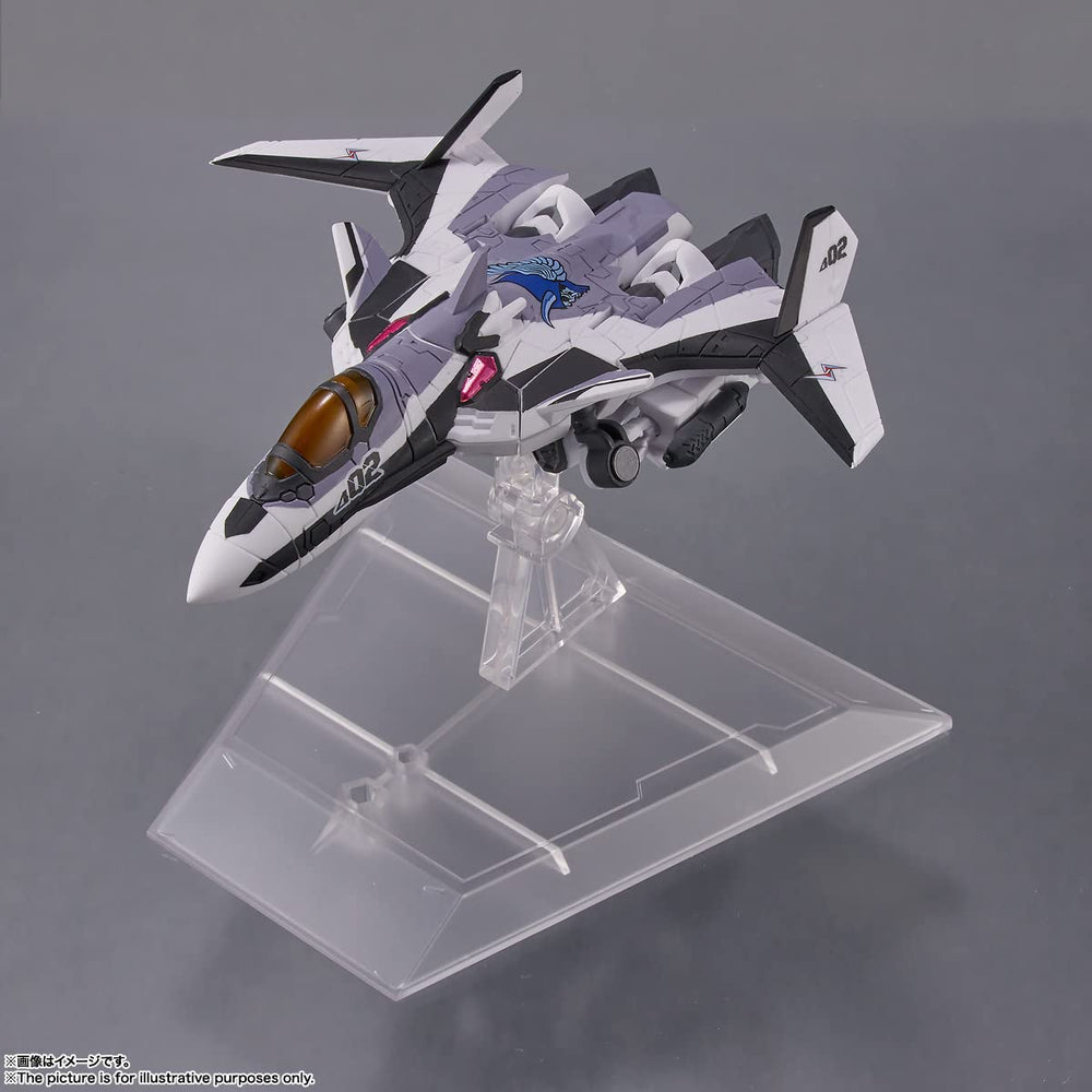 Compact 3.9-inch scale fits compact display shelves
