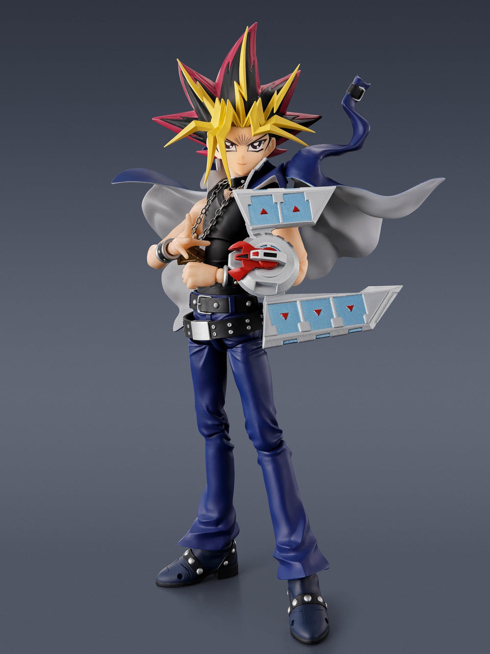 Duel Disk accessory for authentic duel scene recreations
