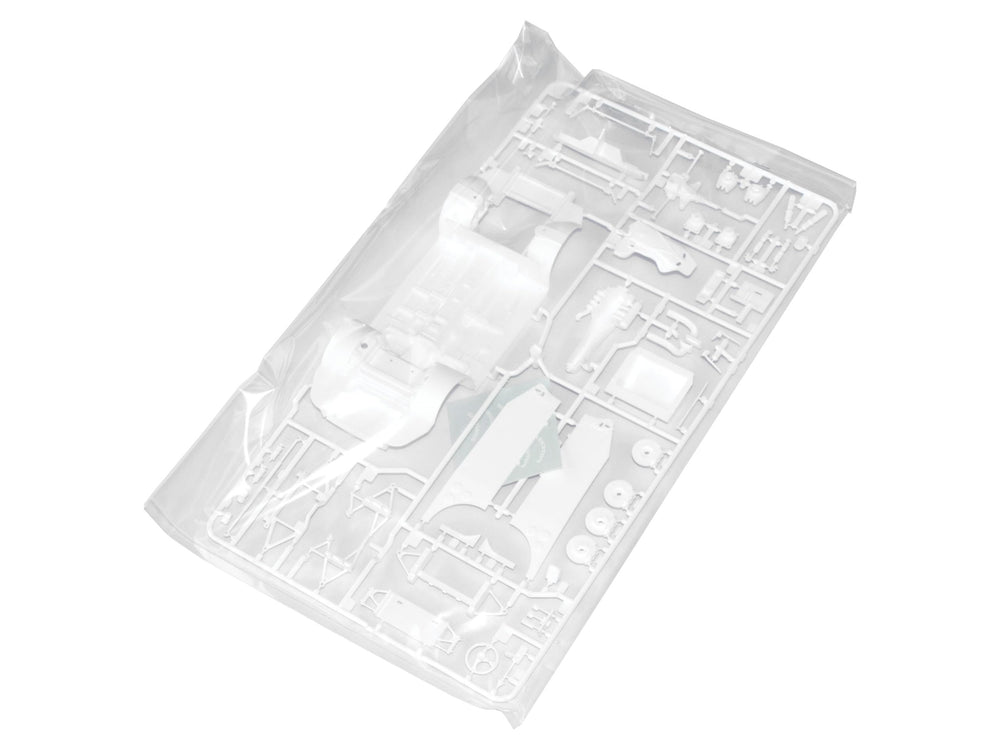 Tamiya 1/24 Castrol Toyota Tom's Supra GT assembly process for hobbyists.