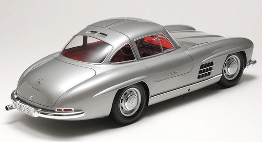 TAMIYA Mercedes-Benz 300SL 1/24 rear view highlights authentic detailing