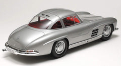 TAMIYA Mercedes-Benz 300SL 1/24 rear view highlights authentic detailing