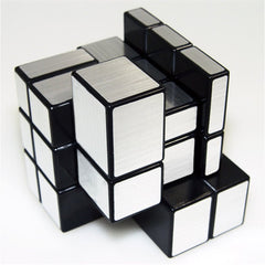 TANCH dysmorphism mirror surface adds visual intrigue for puzzle fans