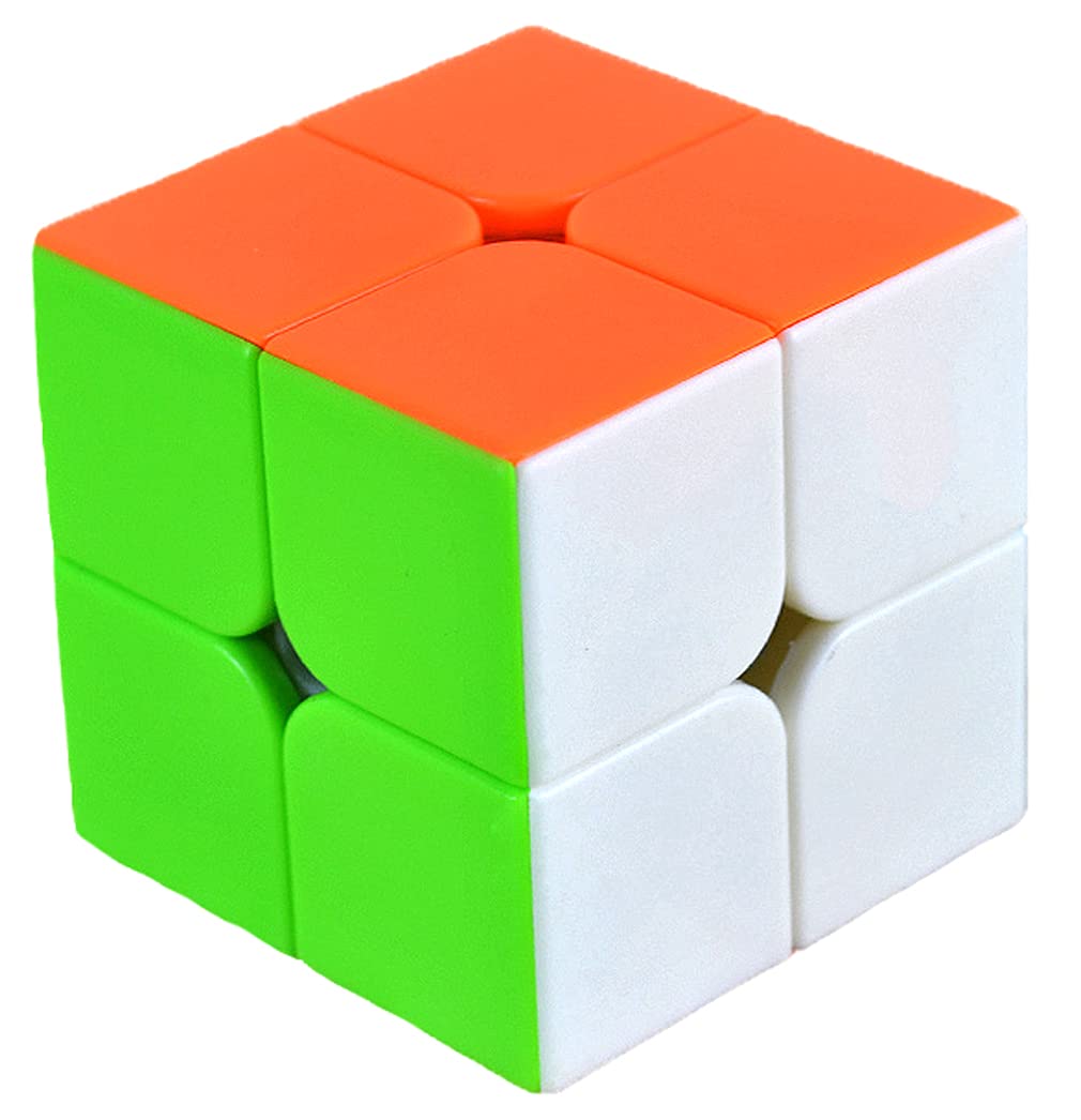 TANCH QIYI 2x2 cube on desk highlighting compact size for focused practice