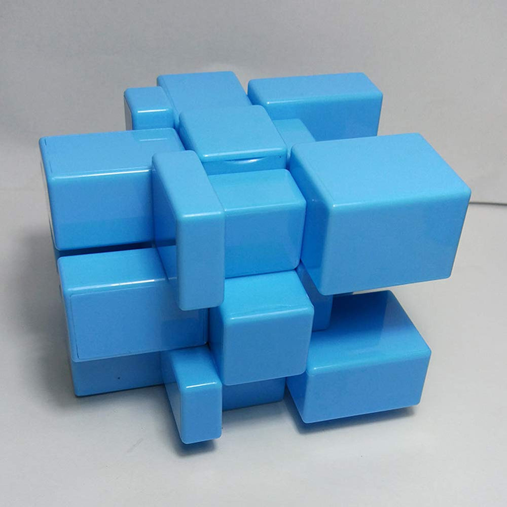 TANCH SS Mirror Speed Cube 3x3 blue outer surface emphasizes bright color.