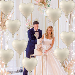 TAOYE beige heart balloons create soft ambiance at anniversaries