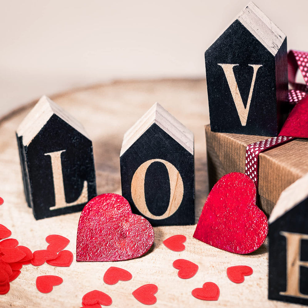 Tatuo Mothers Day felt hearts decorate banners and gifts