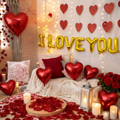 Tedercle shiny balloons create a bright, love-themed atmosphere
