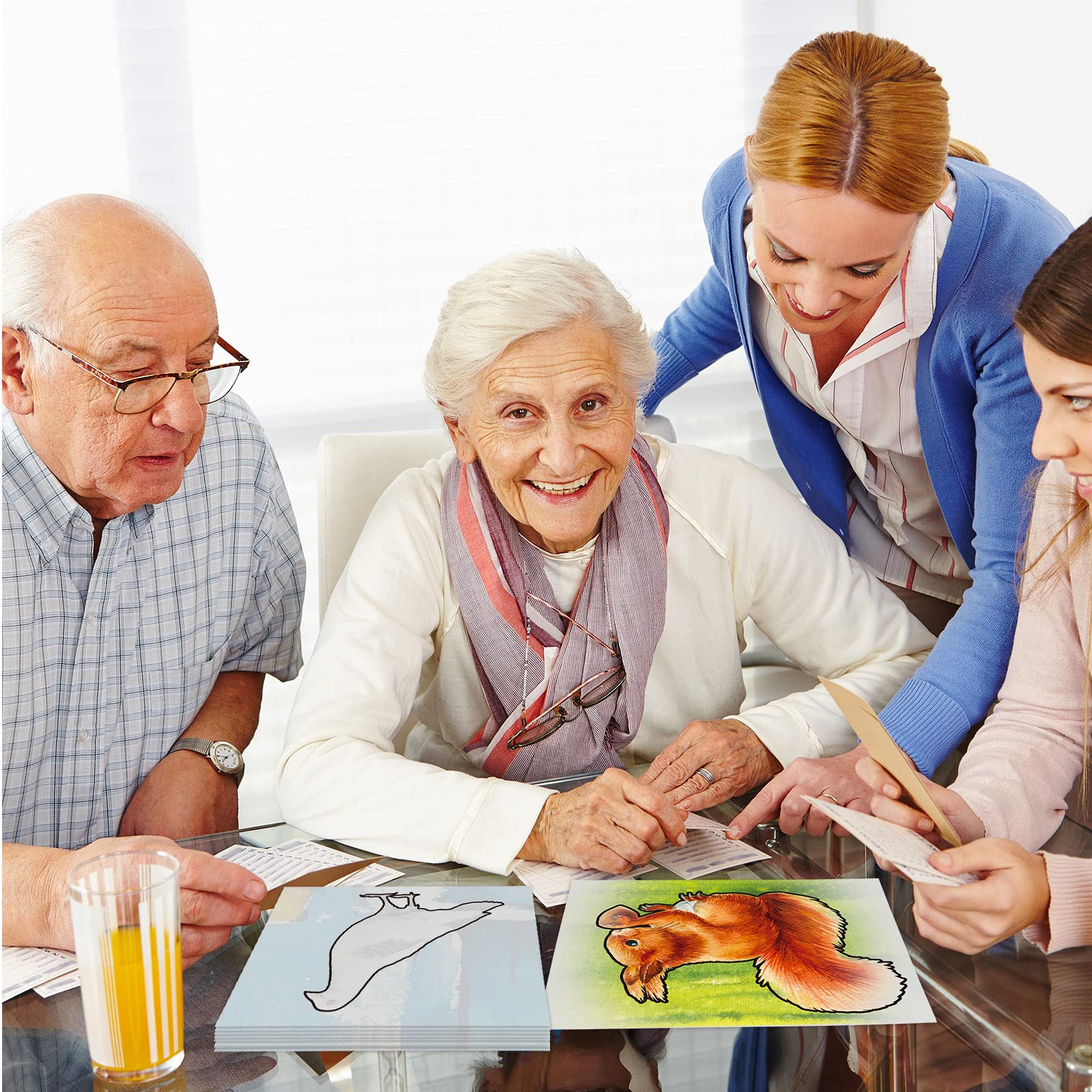 Teling dementia painting kit with brush enables easy, splash-free creativity.