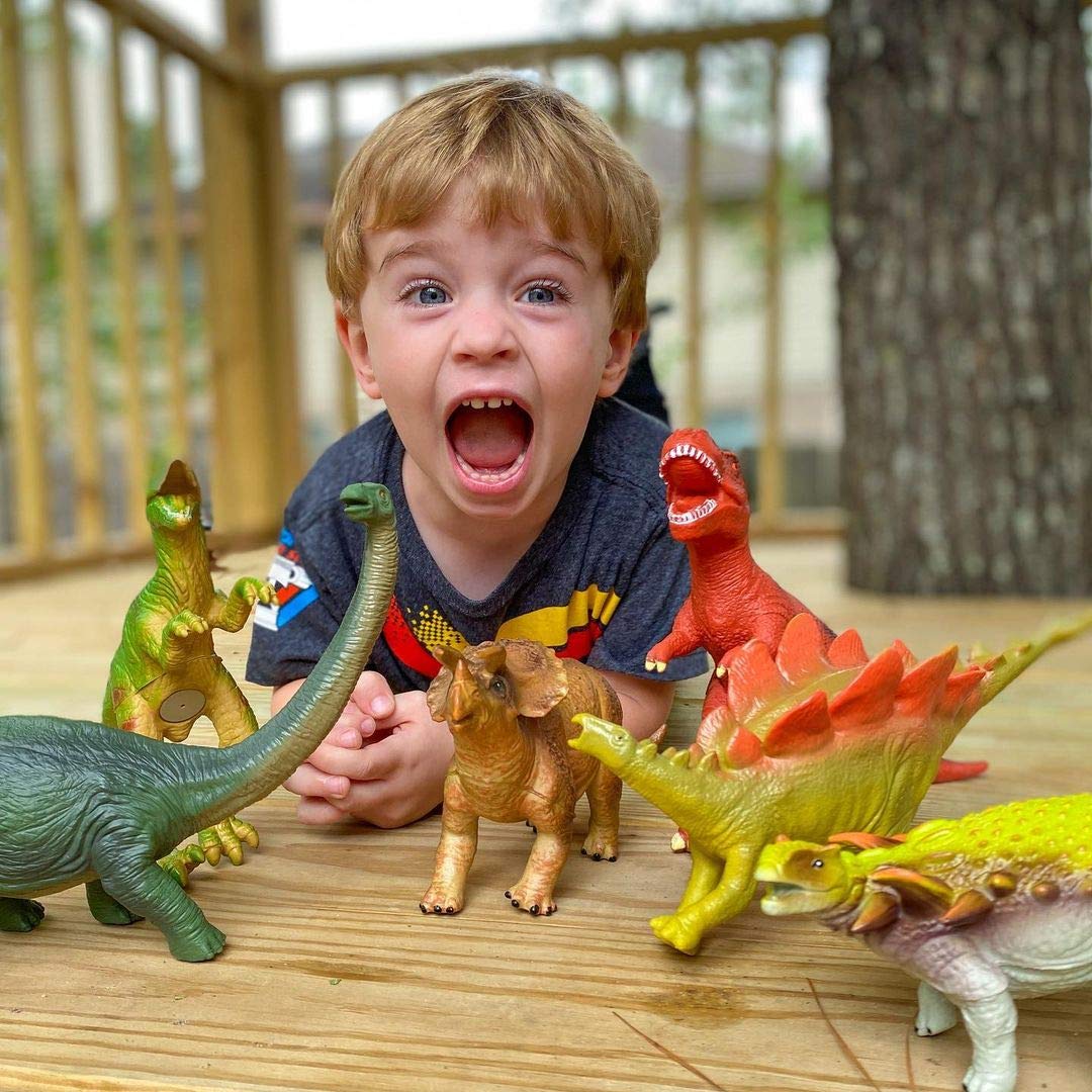 Tepsmigo Ankylosaurus figure withstands active play and daily kid use.