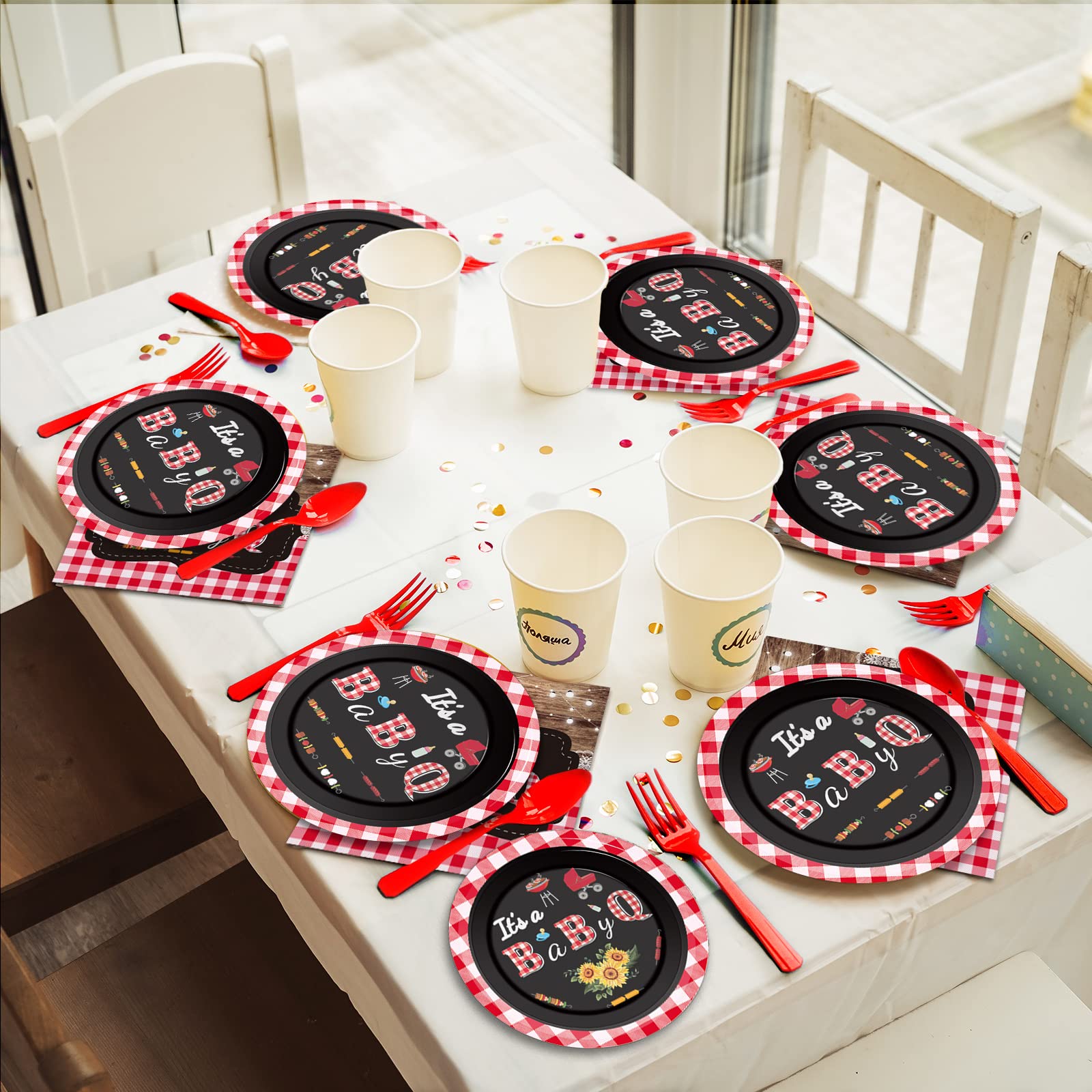 Tevxj BabyQ tableware set captures rustic sunflower vibes for friendly gatherings.
