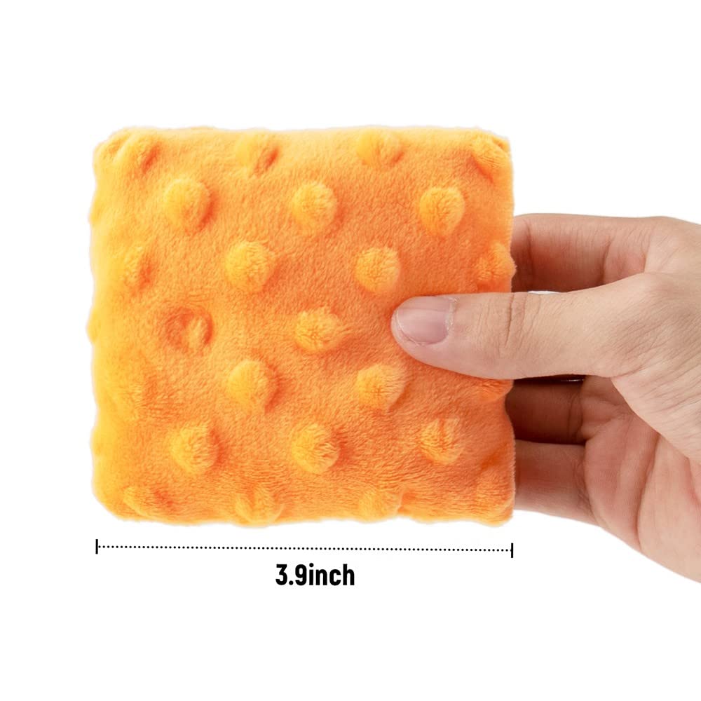 Teytoy bright colors and patterns attract attention during playtime.