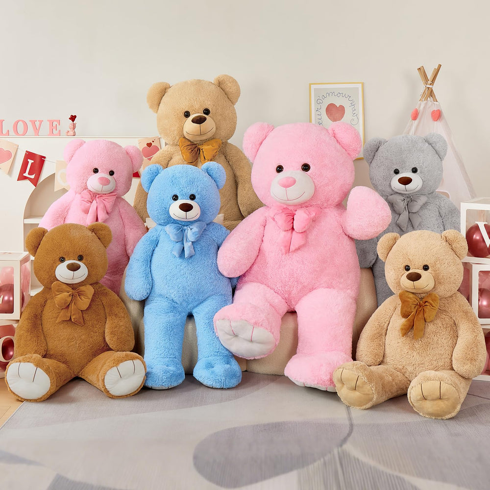 Tezituor big teddy for snuggling and bedtime comfort.
