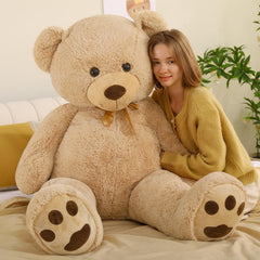 Tezituor 5ft teddy bear in a cuddling pose, ideal for warm hugs