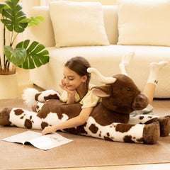 Tezituor longhorn cow plush suitable for kids' room play and storytelling.