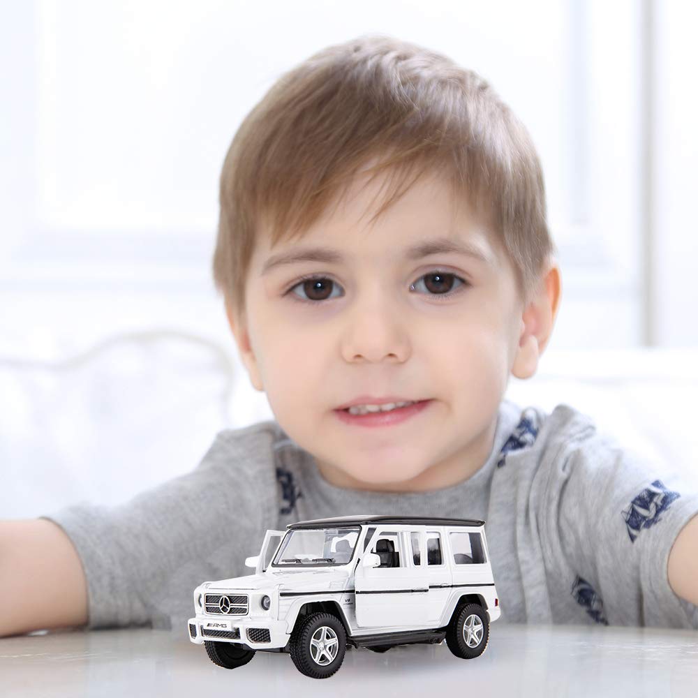 TGRCM-CZ Benz G63 pull-back action demonstrates smooth glide