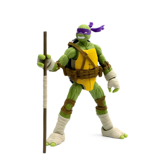 The Loyal Subjects Donatello front view shows IDW-inspired art for display.