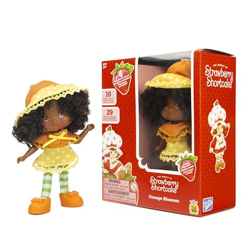 The Loyal Subjects Orange Blossom doll signature scent feature enhances pretend play scenarios.