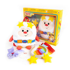 Twink bracelet with stars complements dress-up outfits
