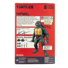 Raphael BST AXN packaging and accessories support display-ready presentation