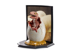 Base and stand ready to showcase your baby Velociraptor diorama.