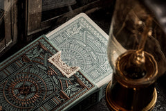 Theory11 Hudson card faces show precise finishing for smooth handling.
