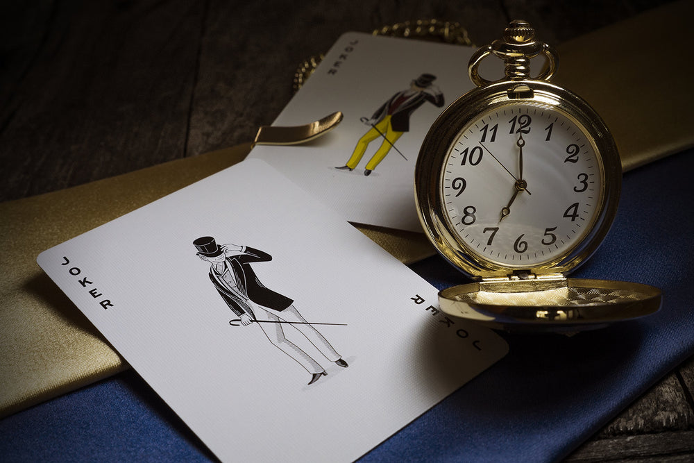 Theory11 Tycoon Blue uses USA-made FSC-certified paper with vegetable inks for eco-friendly production.