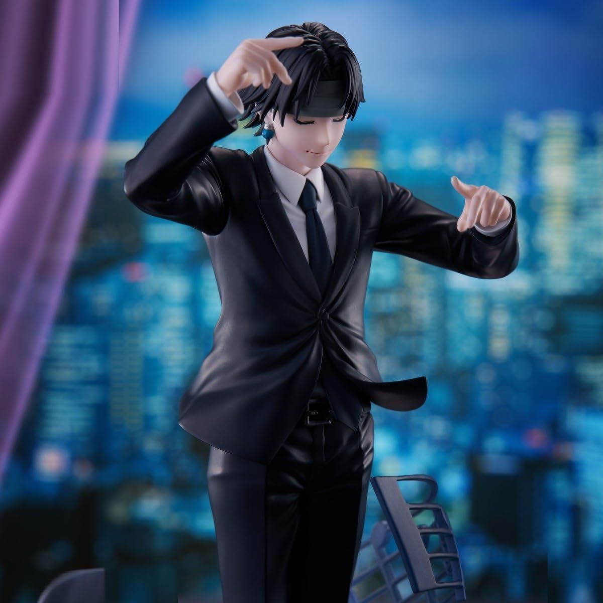 Thunder Tech Requiem base-stand provides sturdy display support