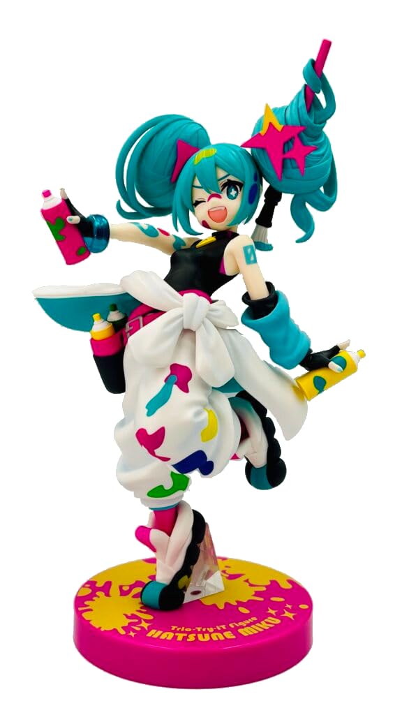 Thunder Tech Hatsune Miku Paint Girl Ver. figure pose highlights dynamic display.