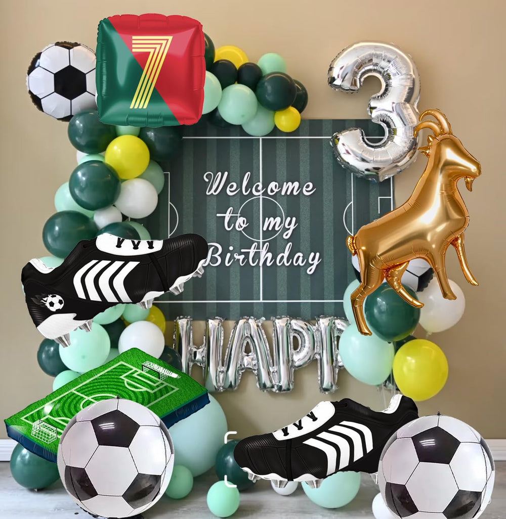 TiAaihion 4D football balloons jersey piece adds sporty vibes to parties.