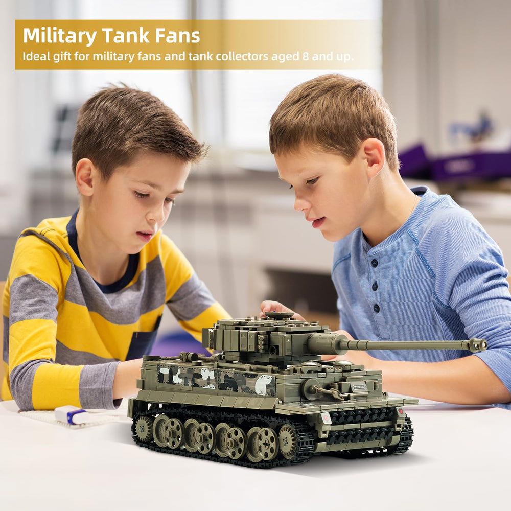 TIALLOW Tiger Tank 1:28 kit, sturdy display piece for collectors.
