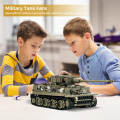TIALLOW Tiger Tank 1:28 kit, sturdy display piece for collectors.