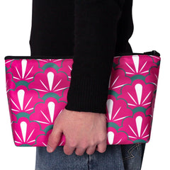 TIASUSAN 13x7 inch bag providing ample tile capacity.