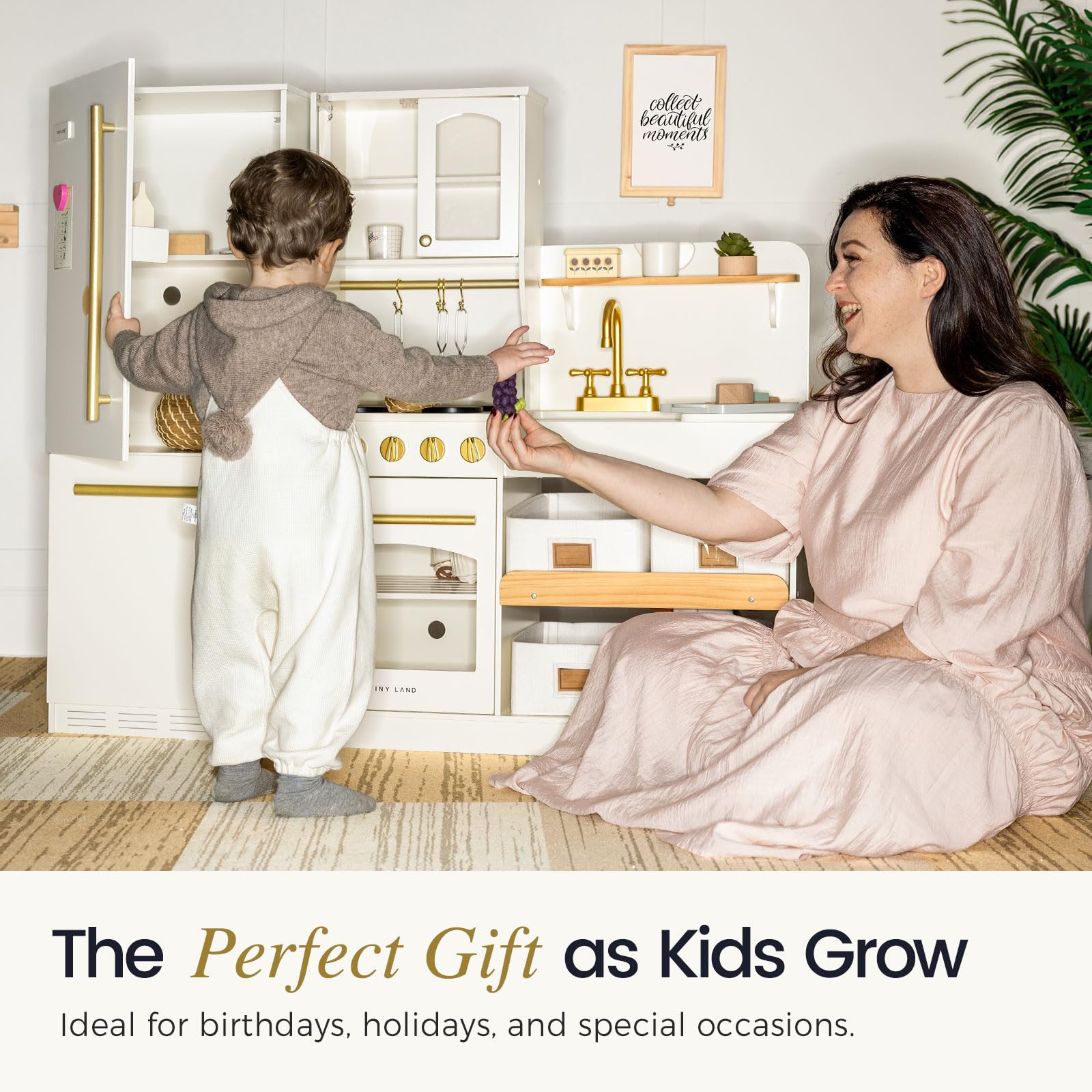 Kid-friendly wooden design blends with most play kitchens.
