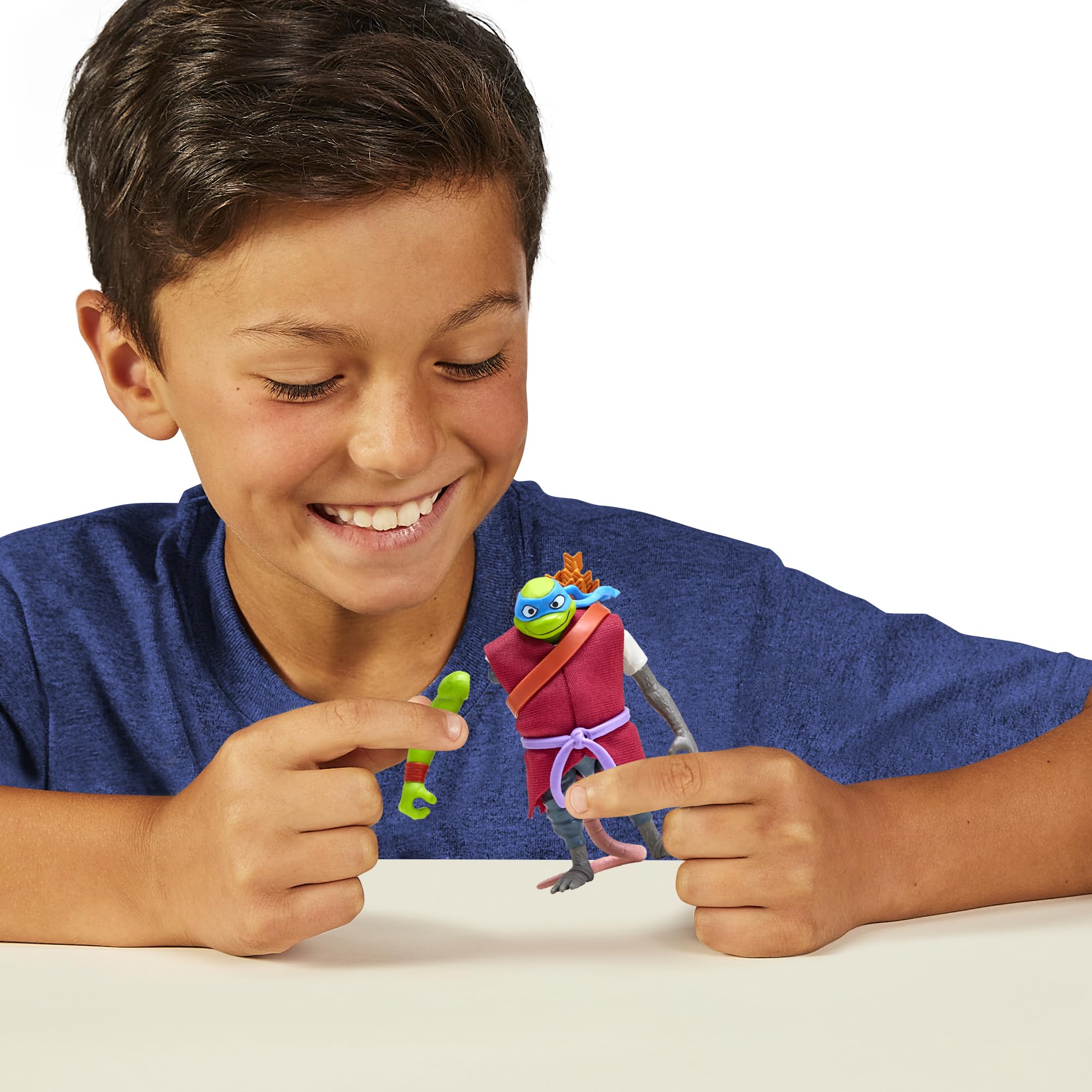 TMNT Collectible display base helps arrange scenes with other TMNT figures.